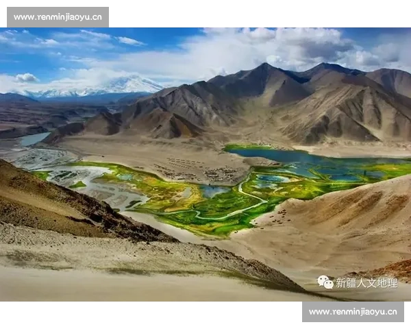 二郎神神话传说与文化象征解析:从历史源流到现代演绎的全景探讨